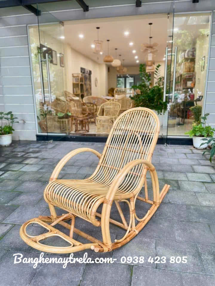 Ghế bập bênh mây tre đan tự nhiên